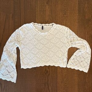 vintage lace sweater 🕊️